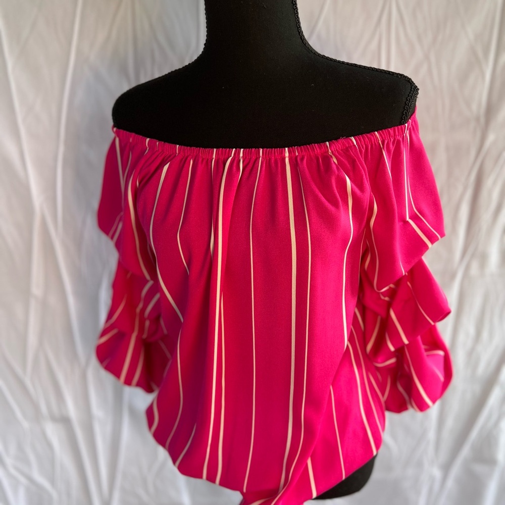Vince Camuto Pink Ruffled Off-Shoulder Blouse